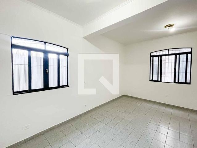 Casa aluguel em Região Imediata de São Paulo, Região Metropolitana de São Paulo