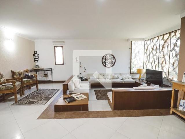 Casa aluguel em Região Imediata de São Paulo, Região Metropolitana de São Paulo