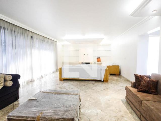 Casa aluguel em Região Imediata de São Paulo, Região Metropolitana de São Paulo