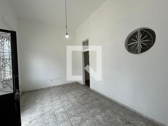 Casa aluguel em Região Geográfica Imediata do Rio de Janeiro, Região Metropolitana do Rio de Janeiro