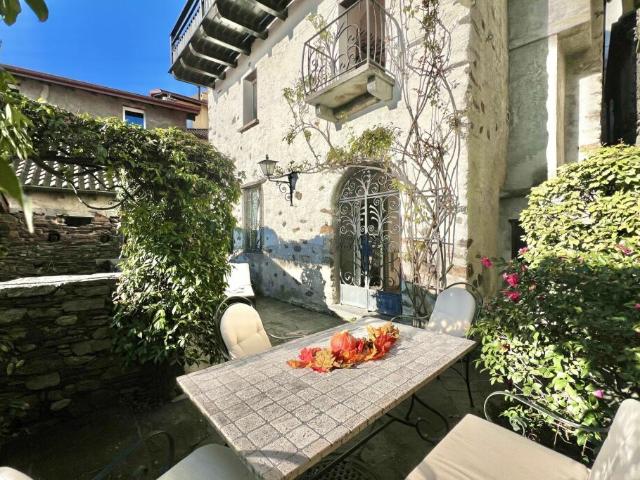 Einfamilienhaus kaufen in Porto Ronco, Tessin