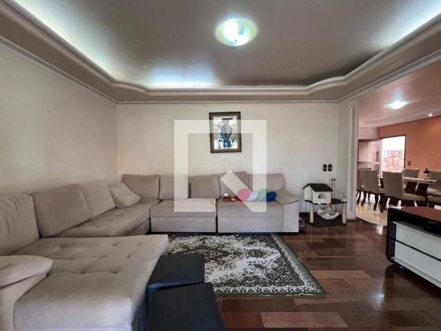 Casa aluguel em Região Geográfica Imediata de Belo Horizonte, Região Metropolitana de Belo Horizonte