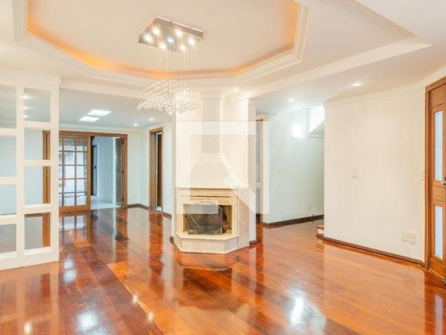 Casa aluguel em Região Geográfica Imediata de Porto Alegre, Região Metropolitana de Porto Alegre