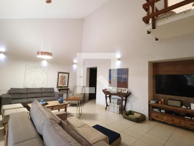 Casa aluguel em Região Geográfica Imediata de Uberlândia, Oliveira Fortes