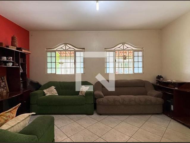 Casa venda em Região Geográfica Imediata do Distrito Federal, Região Integrada de Desenvolvimento do Distrito Federal e Entorno