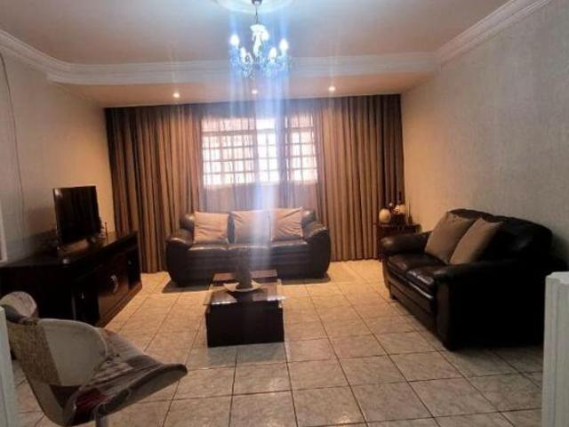 Casa venda em Região Geográfica Imediata do Distrito Federal, Região Integrada de Desenvolvimento do Distrito Federal e Entorno