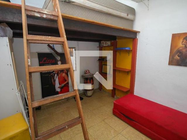 Casa aluguel em Região Geográfica Imediata do Rio de Janeiro, Região Metropolitana do Rio de Janeiro