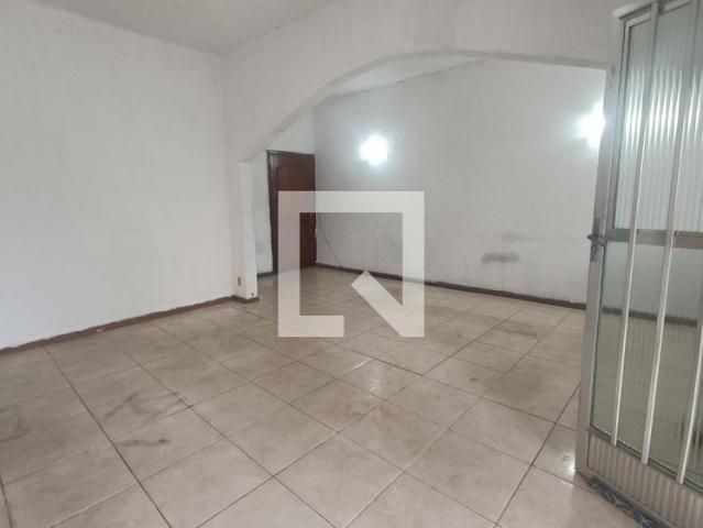 Casa aluguel em Região Geográfica Imediata do Rio de Janeiro, Região Metropolitana do Rio de Janeiro