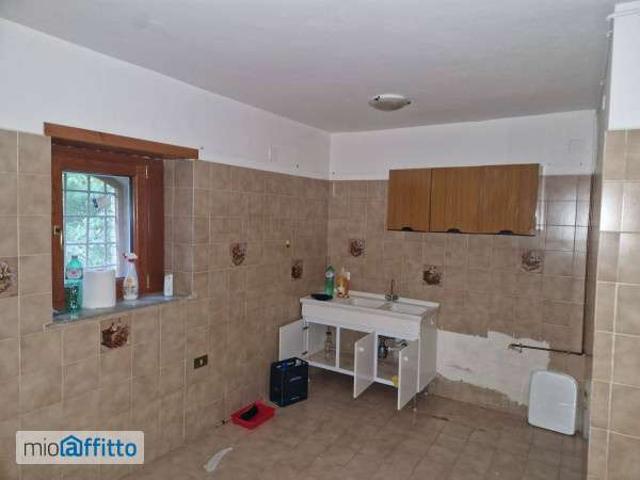 Villa Indipendente in affitto a Nusco, Campania