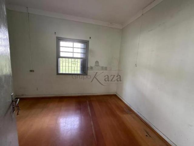Casa venda em Região Imediata de São José dos Campos, Região Metropolitana do Vale do Paraíba e Litoral Norte