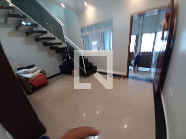 Casa aluguel em Região Imediata de Santos, Região Metropolitana da Baixada Santista