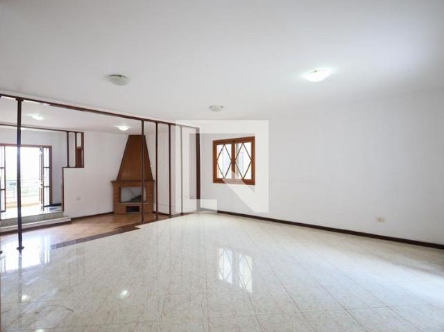 Casa aluguel em Cipava, Osasco