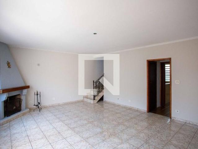 Casa venda em Chácara Húngara, Diadema