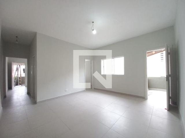 Casa aluguel em São Vicente