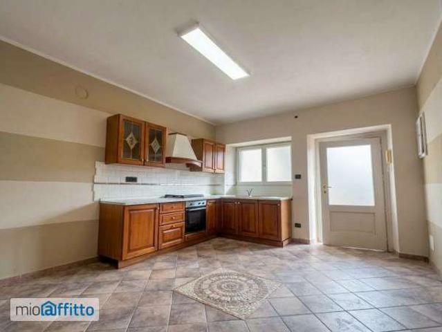 Villa Indipendente in affitto a Mercenasco, Torino