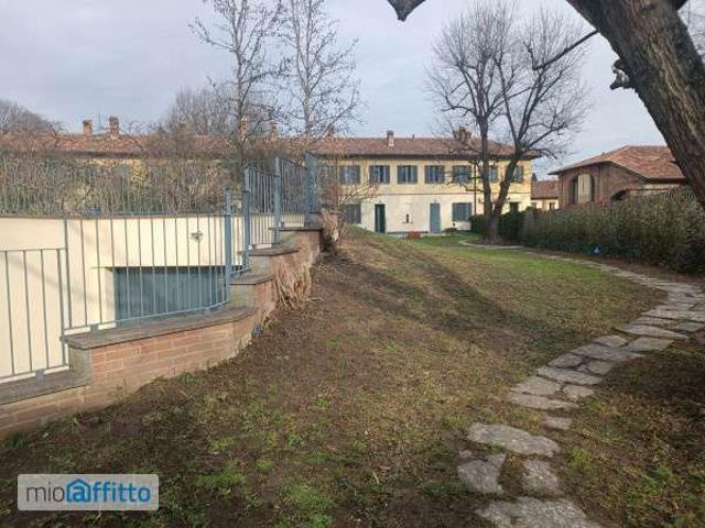 Villa Indipendente in affitto a Rozzano, Lombardia