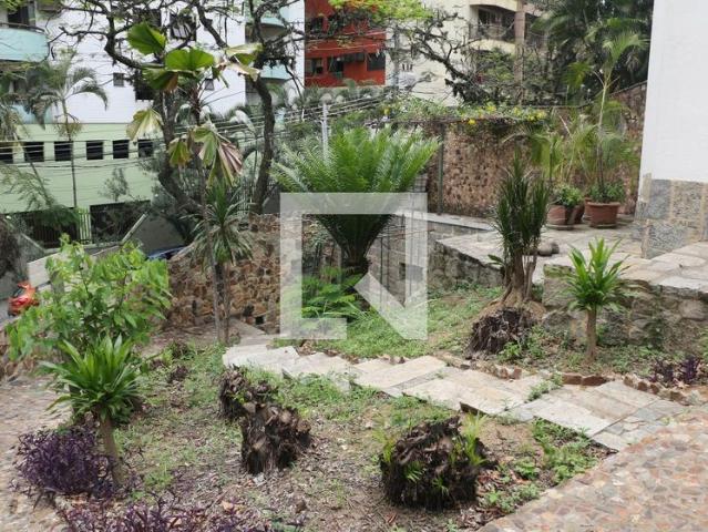 Casa aluguel em Região Geográfica Imediata do Rio de Janeiro, Região Metropolitana do Rio de Janeiro