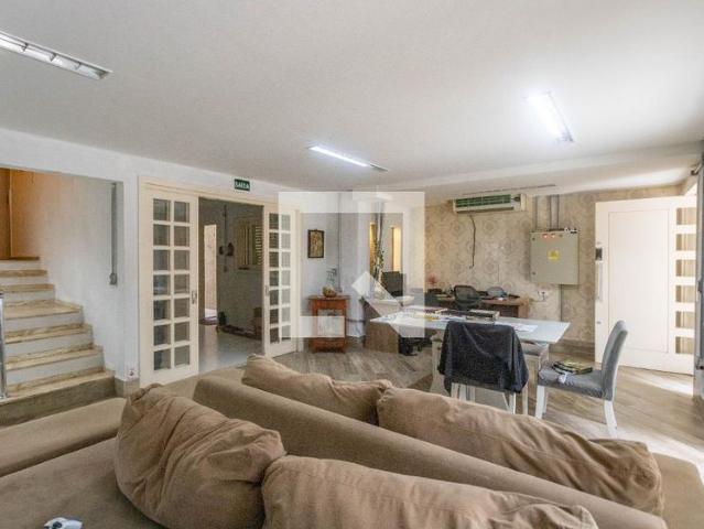 Casa aluguel em Região Imediata de São Paulo, Região Metropolitana de São Paulo