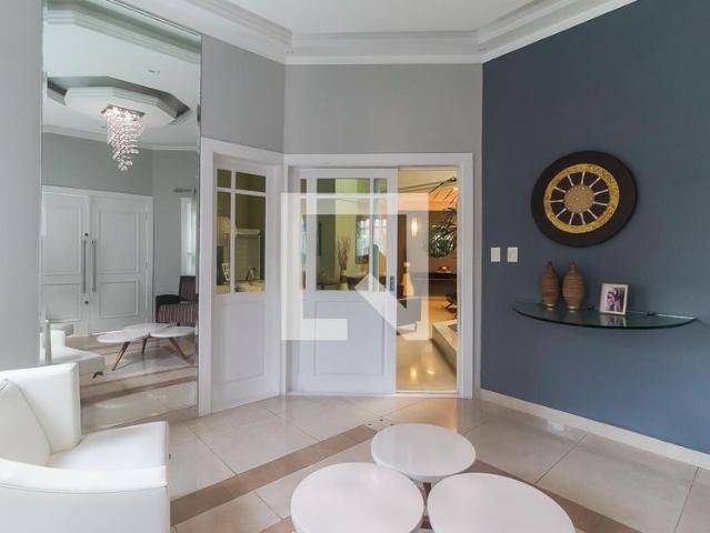 Casa aluguel em Região Imediata de São Paulo, Região Metropolitana de São Paulo