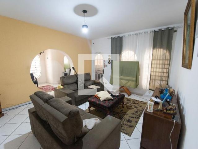 Casa aluguel em Região Imediata de Taubaté-Pindamonhangaba, Região Metropolitana do Vale do Paraíba e Litoral Norte