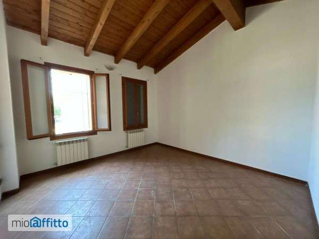 Villa Indipendente in affitto a Unione Comuni Modenesi Area Nord, Concordia Sulla Secchia