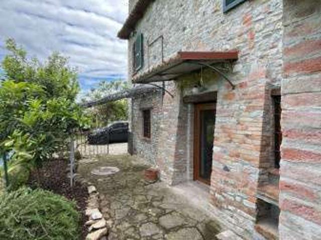 Villa Indipendente in affitto a Folignano, Ponte Dell'olio