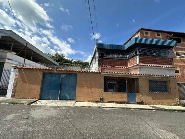 Casa en venta en Guatire, Miranda
