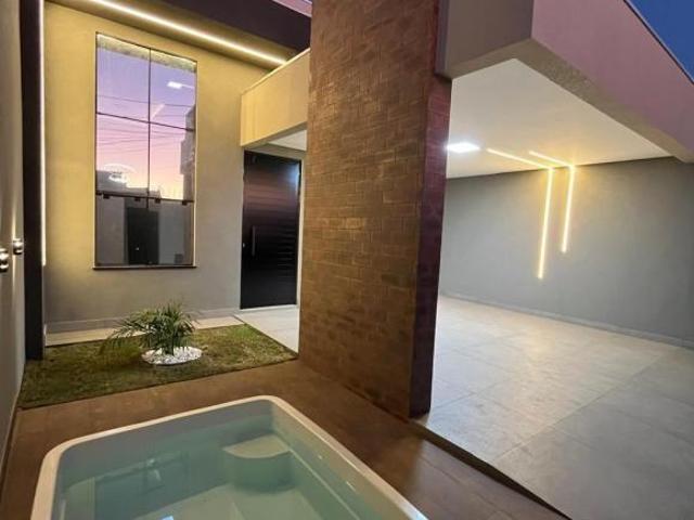 Casa venda em Região Geográfica Imediata de Águas Lindas de Goiás, Região Integrada de Desenvolvimento do Distrito Federal e Entorno