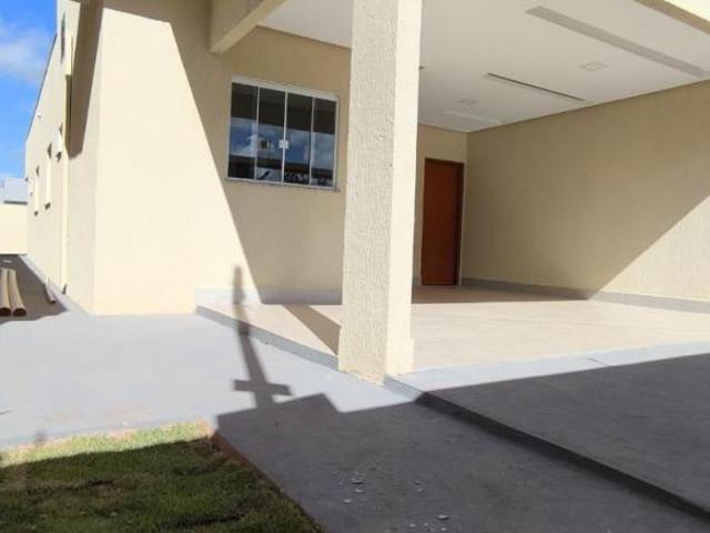 Casa venda em Região Geográfica Imediata de Águas Lindas de Goiás, Região Integrada de Desenvolvimento do Distrito Federal e Entorno