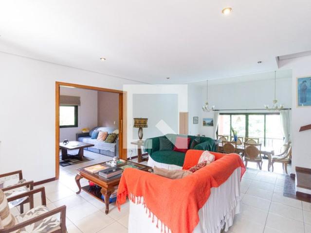 Casa aluguel em Região Imediata de São Paulo, Região Metropolitana de São Paulo