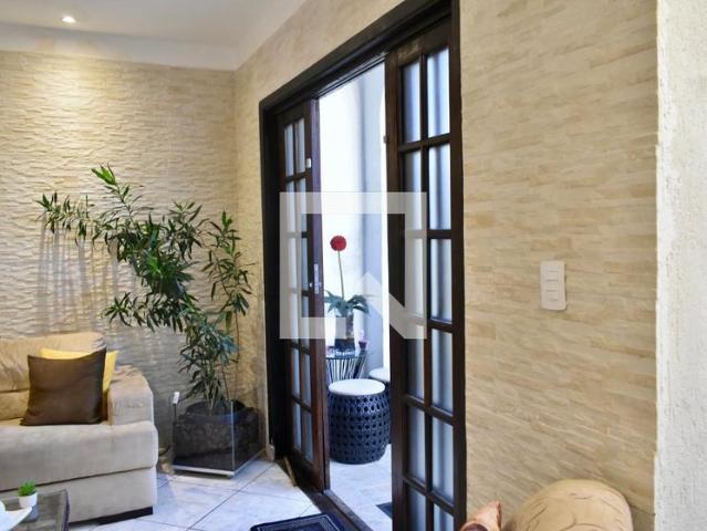 Casa aluguel em Região Imediata de São Paulo, Região Metropolitana de São Paulo