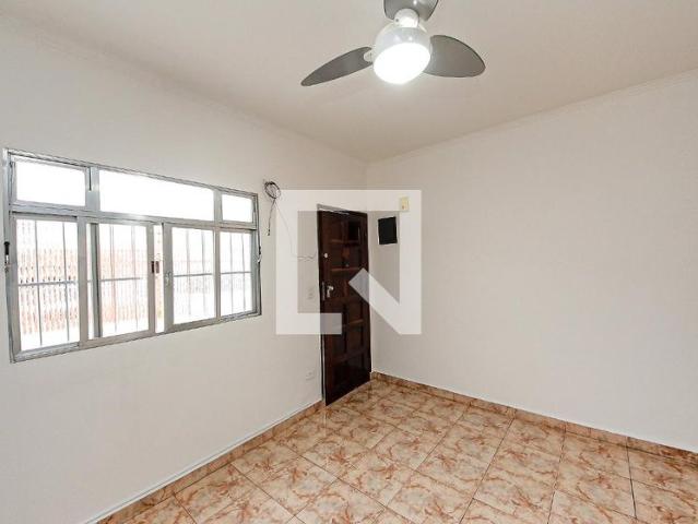 Casa aluguel em Água Rasa, São Paulo