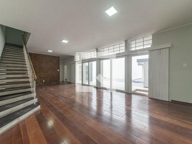 Casa aluguel em Região Imediata de São Paulo, Região Metropolitana de São Paulo