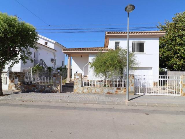 Chalet en alquiler en Montsià, Catalunya