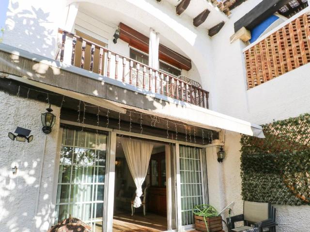 Chalet en alquiler en Calafell, Baix Penedès