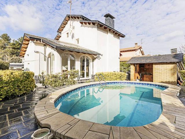 Villa en alquiler en Begues, Raval d'en Martí