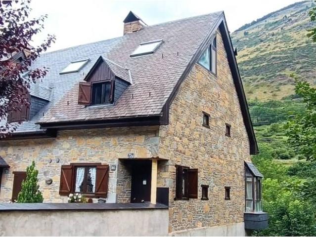 Villa en alquiler en Vielha E Mijaran, Era Solana
