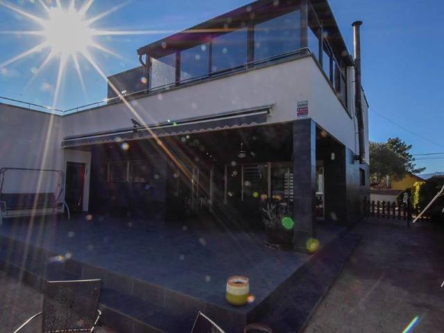 Chalet en alquiler en Caldes De Malavella, Girona