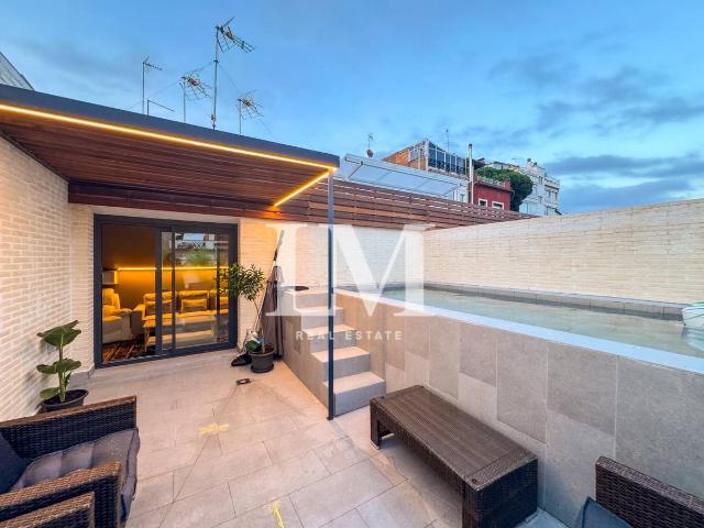 Villa en alquiler en Esplugues De Llobregat, el Centre
