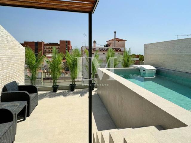 Chalet en alquiler en Esplugues De Llobregat, el Centre