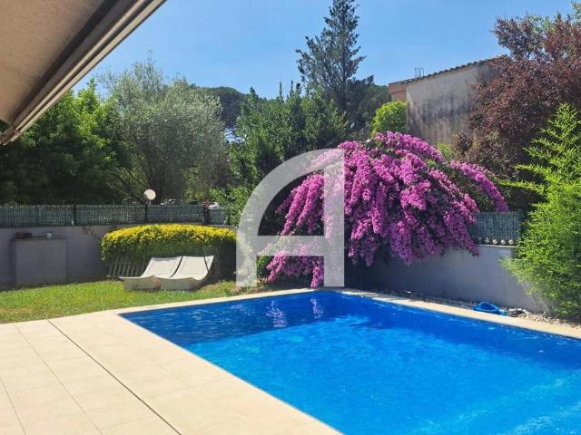 Villa en alquiler en Fornells De La Selva