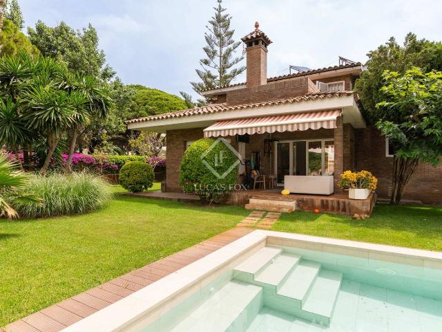Chalet en alquiler en Centre, Castelldefels