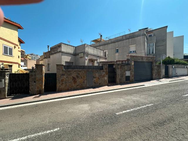 Villa en alquiler en Sant Just Desvern