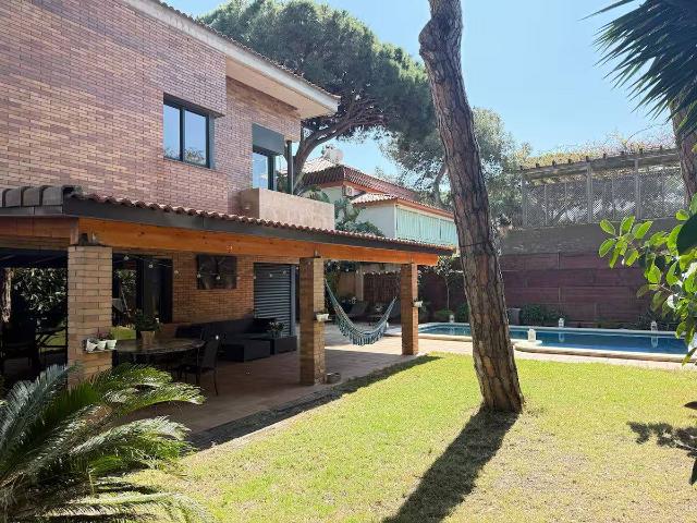 Chalet en alquiler en Centre, Baix Llobregat