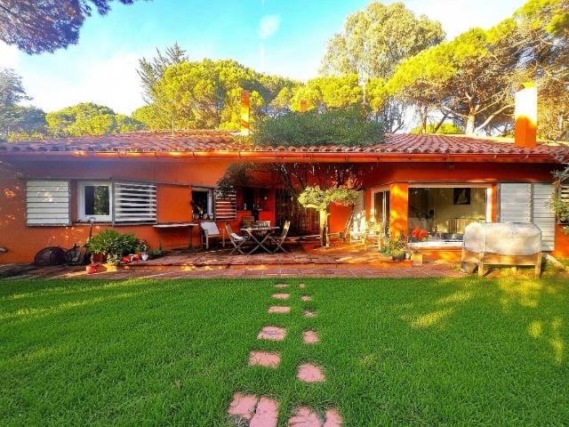 Chalet en alquiler en Grup Banyó, Vallès Oriental