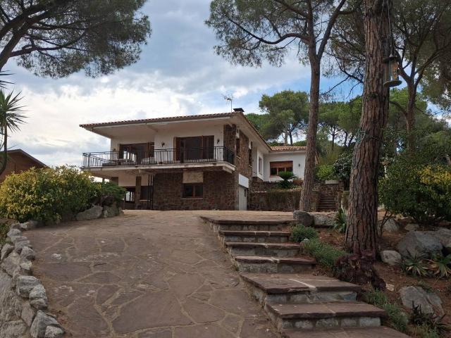 Chalet en alquiler en Bigues, Vallès Oriental