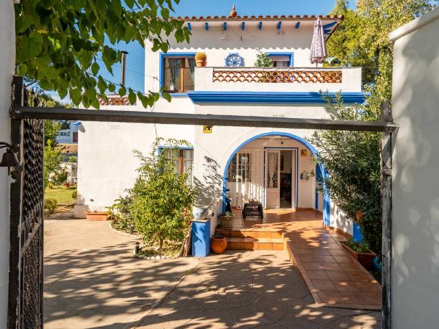 Chalet en alquiler en Centre, Castelldefels