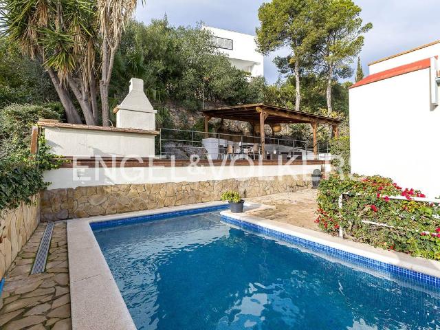 Chalet en alquiler en Centre, Castelldefels