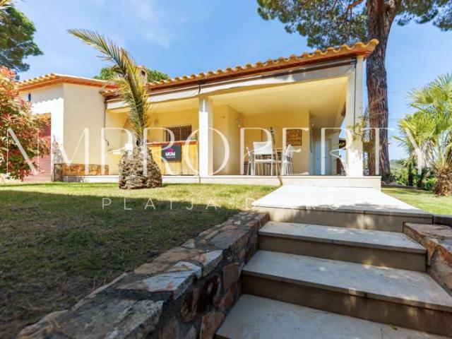Chalet en alquiler en Castell d'Aro, Platja d'Aro i s'Agaró, Baix Empordà