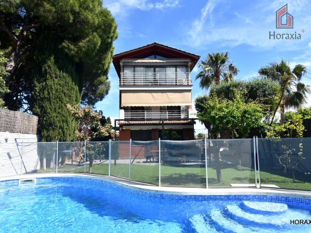 Chalet en alquiler en Centre, Baix Llobregat